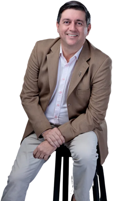 Foto de Prof. Dr. Alisson Guedes